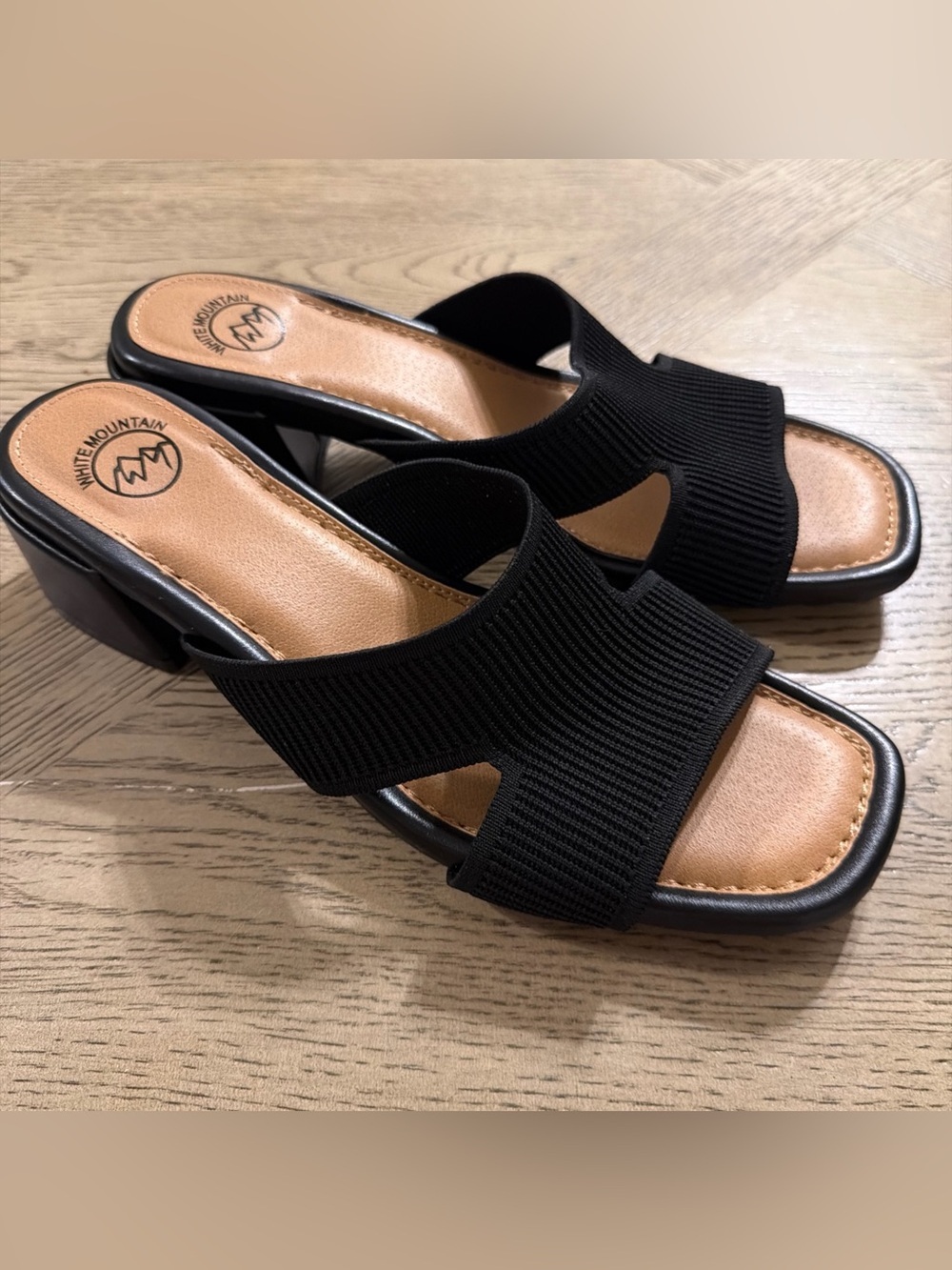 White Mountain Milled Black Slide Sandals Women’s 11